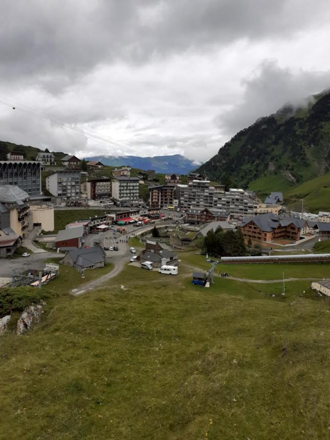 Appartement Au Pied Du Pic Du Midi A La Mongie Luaran gambar
